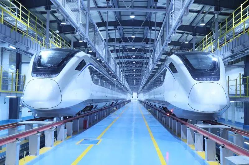 湖南保安服务,墙外高空清洗服务,湖南保利天创物业发展有限公司