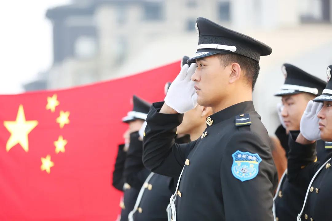 湖南保安服务,墙外高空清洗服务,湖南保利天创物业发展有限公司