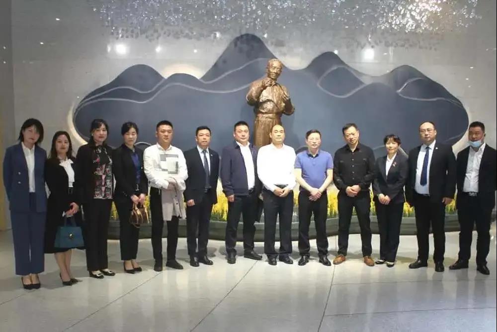 湖南保安服务,墙外高空清洗服务,湖南保利天创物业发展有限公司