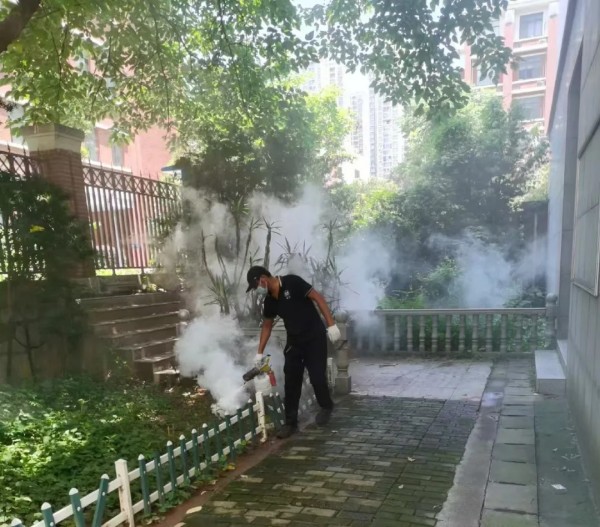 湖南保安服务,墙外高空清洗服务,湖南保利天创物业发展有限公司